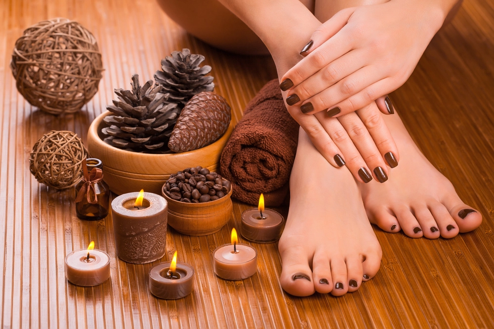 Beautician MANICURE & PEDICURE SERVICES