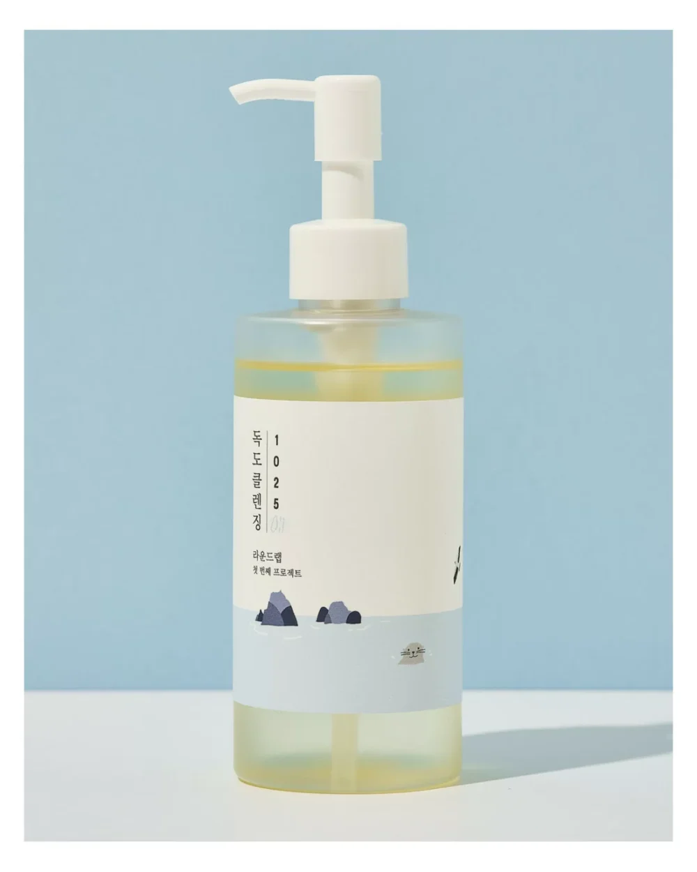 1025 Dokdo Cleansing Oil bottle with deep-sea minerals