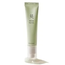 Brightening serum for glowing skin.