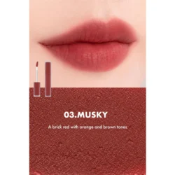 Blur Fudge Tint 5g 03 Musky – soft matte lip tint for a smooth, blurred finish.